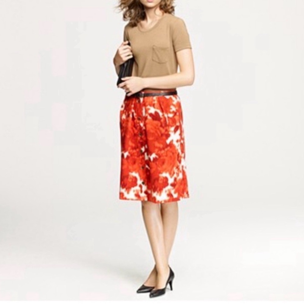 Lovely J.Crew Red & Cream Watercolor Floral Wool Button Up Skirt
